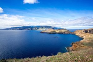 Jezioro Titicaca – poradnik podróżnika